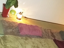 �������