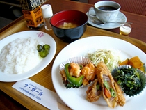 ���E�K�[��